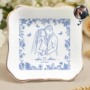 Couple Portrait - Engagement & Wedding Gift For Couples, Gift For Her, Him - Personalized Jewelry Dish