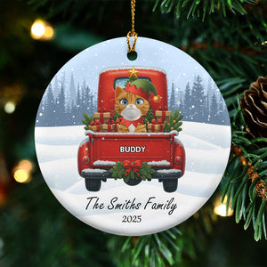 Merry Christmas Cat Lovers - Personalized Circle Ceramic Ornament