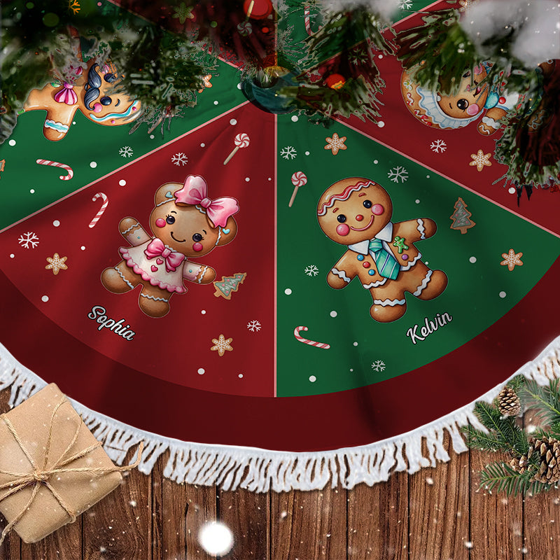 Gingerbread Family - Personalized Christmas Tree Skirt
