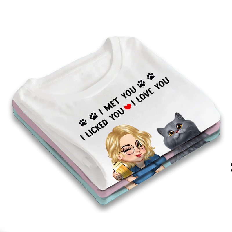 Best Cat Mom Ever - Personalized T-Shirt