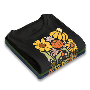Retro Fall Pumpkin & Daisy Floral - Personalized T-Shirt